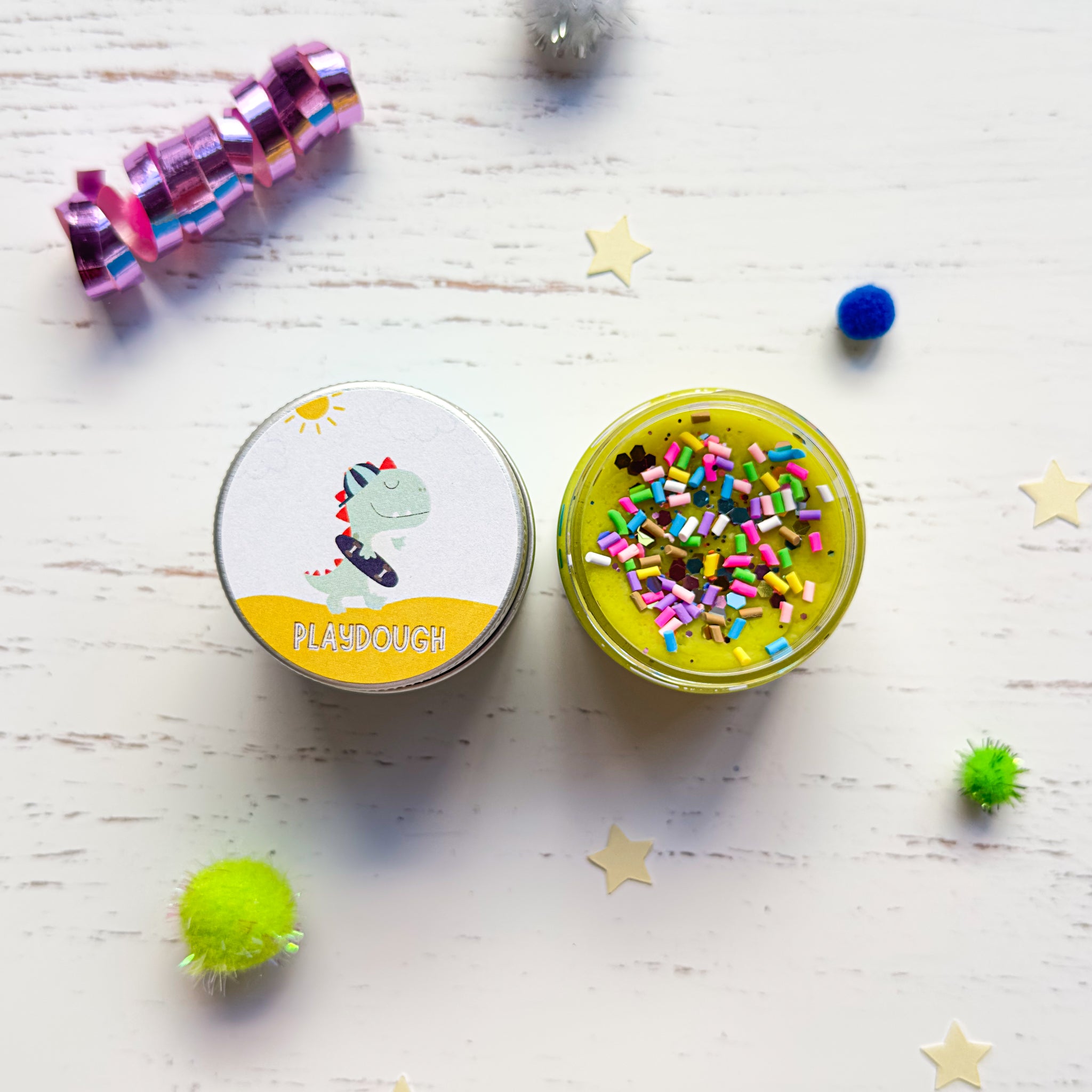 Cool Dinosaur Playdough Party Favours