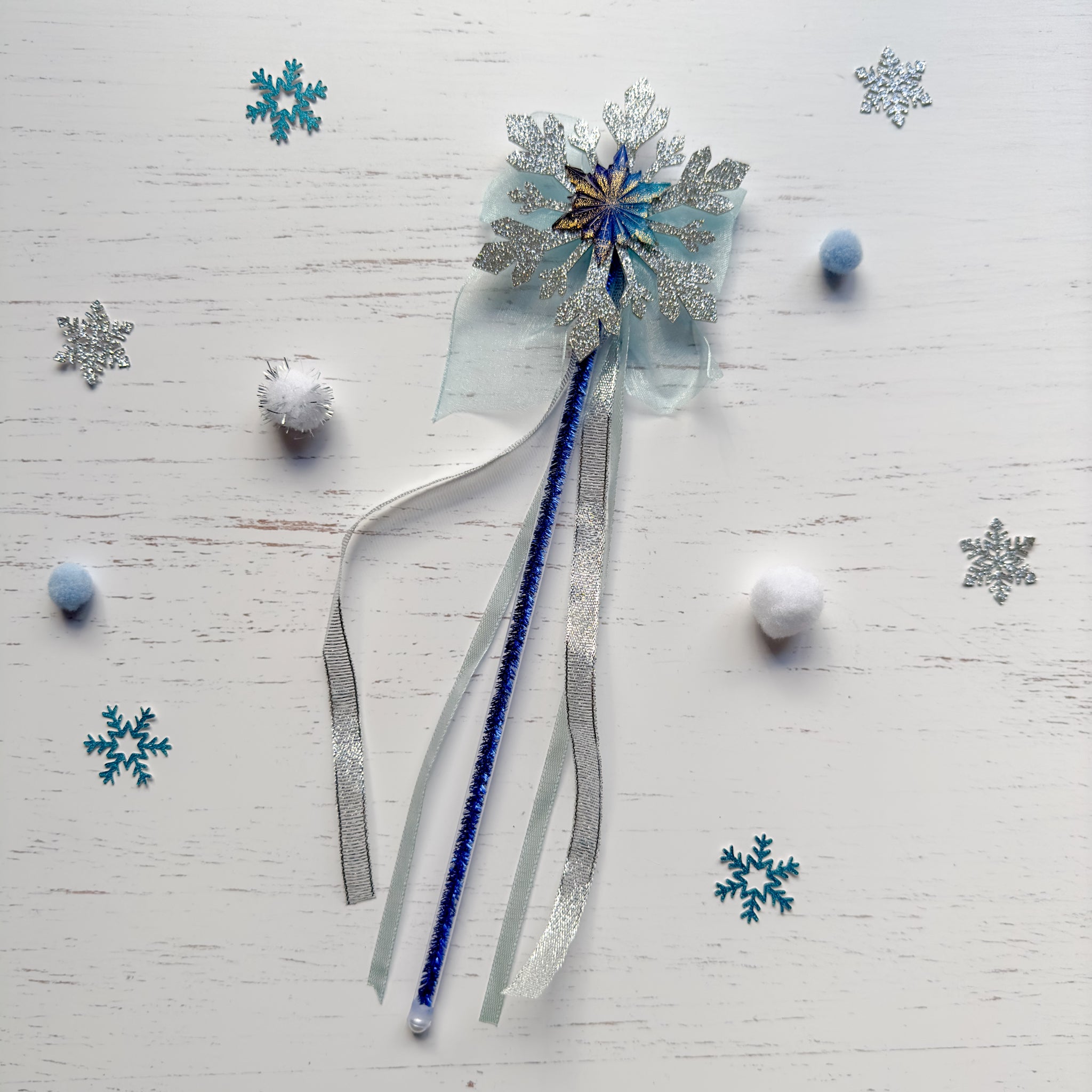 Frozen Snowflake Wand - Blue